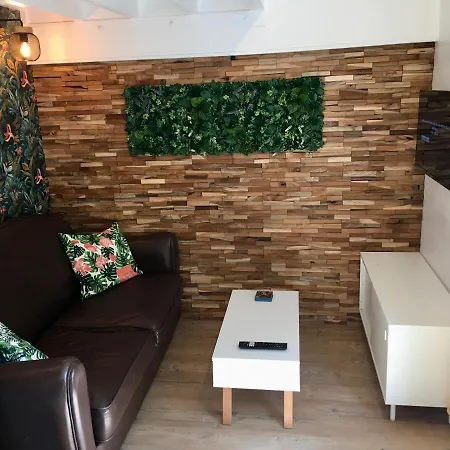 La Urbaine Et Son Jardin Apartamento